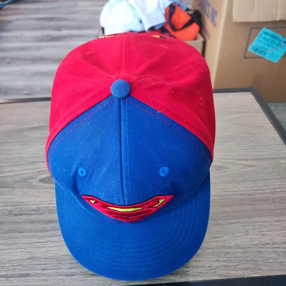 Superman snapback hat / cap embroidered logo - Picture 3 of 6